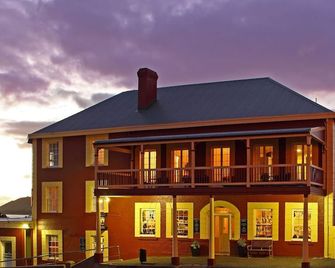 Stanley Hotel - Stanley - Edificio