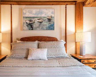 Spouter Inn Bed & Breakfast - Lincolnville