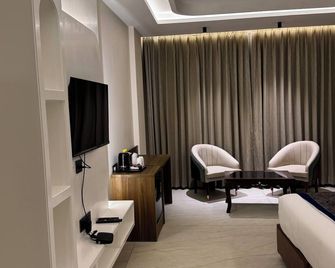 Rc Dream Palace - Greater Noida