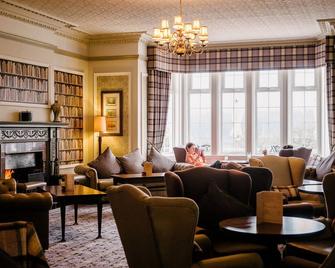 ماكدونالد فوريست هيلز هوتل آند سبا - Stirling - ردهة