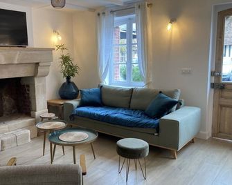 La Maison Harmony - Beuvron-en-Auge - Sala de estar