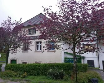 Zum Letzten G'Stehr - Black Forest River Side Hotel - Bad Rippoldsau - Edificio