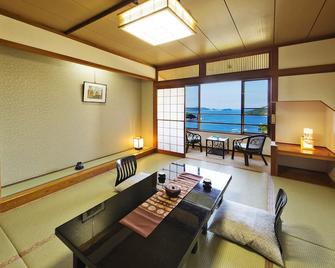 Toba View Hotel Hanashinjyu - טובה - חדר שינה
