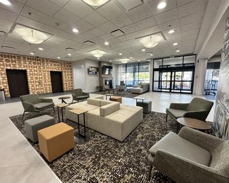 Best Western Plus Downtown Tacoma - Tacoma - Lounge