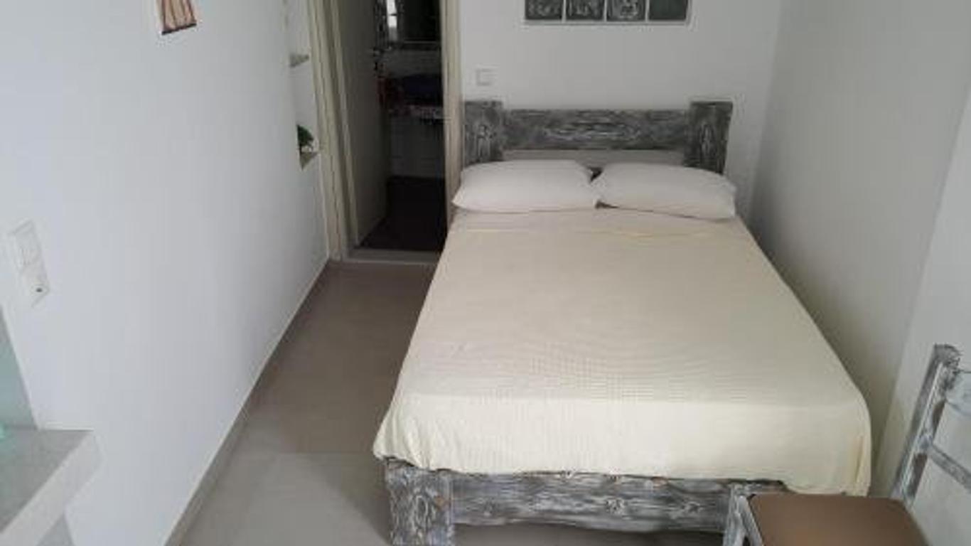 Sofi Rooms