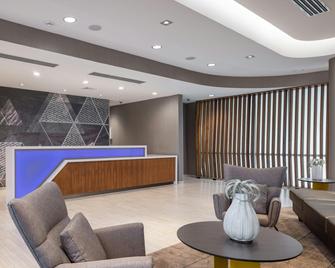 SpringHill Suites by Marriott Tucson at The Bridges - Tucson - Recepción