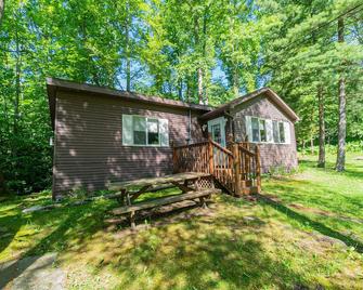 Lewis' Cottage | 2br,1ba,rustic,hot Tub ,fireplace - Farmington