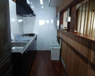 Seven Village Motobu - Motobu - Kitchen