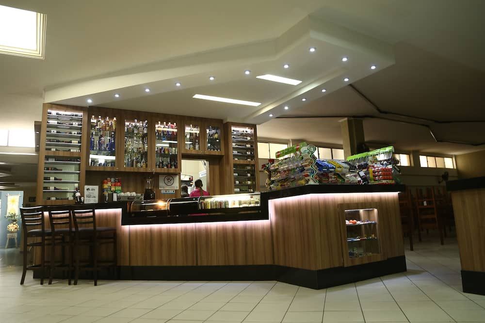 Hotel Santo Graal - אפרסידה - בר