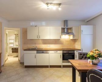 Mozart Apartment Amadé - Golling an der Salzach - Bucătărie