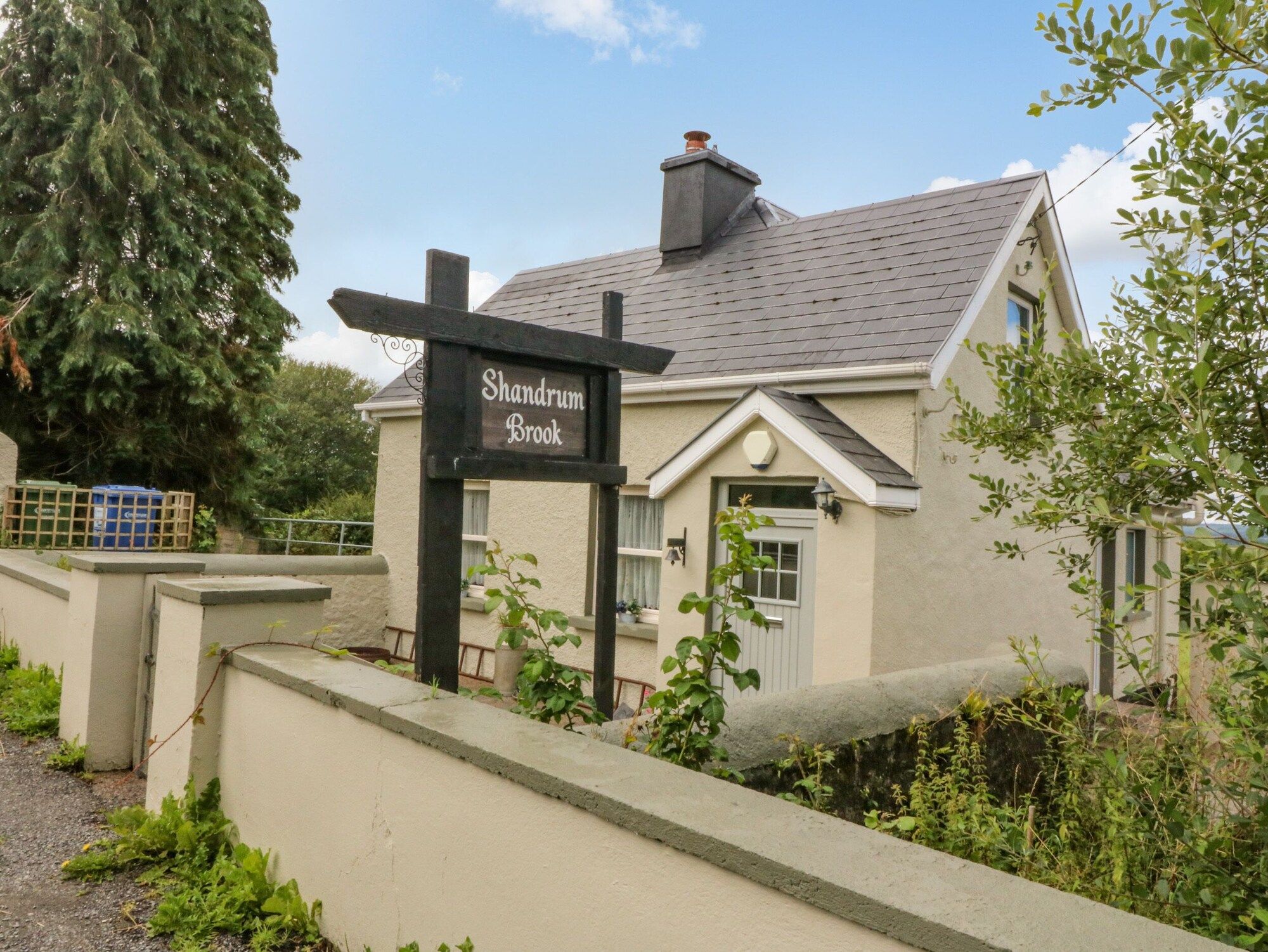 Shandrum Brook - Newtownshandrum - Gebäude