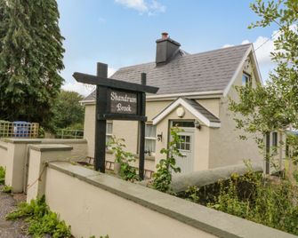 Shandrum Brook - Newtownshandrum - Building