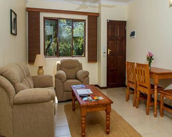 Cuckoo Ridge Country Retreat - Hazyview - Sala de estar