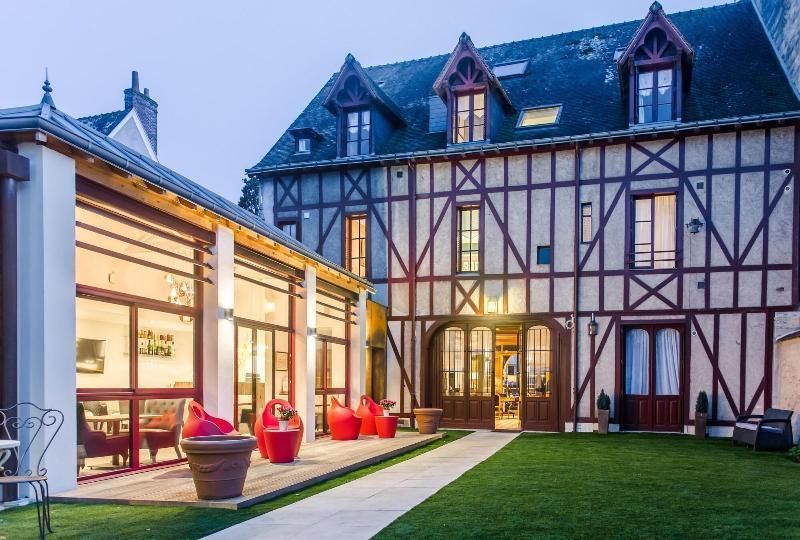 Hotel Spa - Au Charme Rabelaisien - אמבויז - בניין