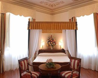 Hotel Villa Verdefiore - Appignano - Ložnice