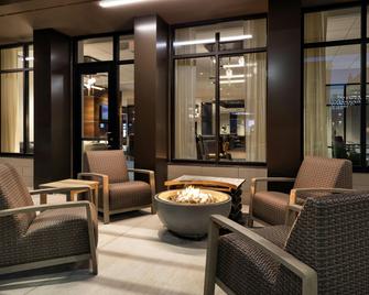 Courtyard by Marriott Owatonna Downtown - Owatonna - Lounge