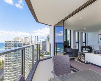 Rhapsody Resort - Surfers Paradise - Balkong