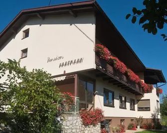 Pension Hartmann - Sankt Kanzian - בניין