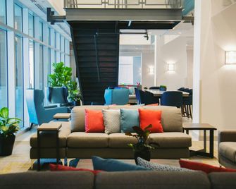 Hilton Garden Inn Fredericton, New Brunswick - Fredericton - Lounge