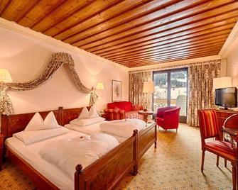Thermenwelt Hotel Pulverer - Bad Kleinkirchheim - Bedroom