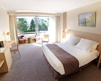 Best Western Sevan Parc Hotel - Pertuis - Camera da letto