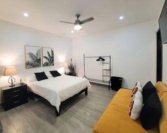 Ajijic Revolucion 95 Great Location! - Ajijic - Κρεβατοκάμαρα