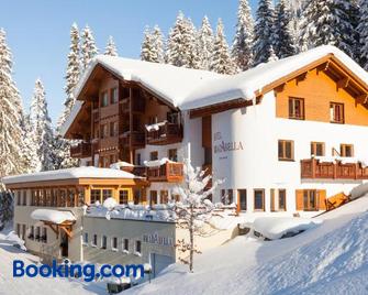 Hotel Bradabella - Montafon - Gargellen - Building