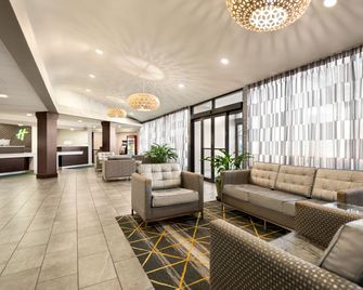 Holiday Inn Mobile West - I-10 By IHG - Mobile - Lounge