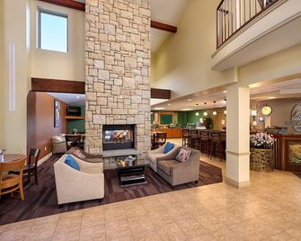 Mountain Valley Lodge - Hailey - Lobby
