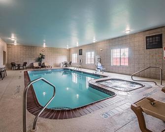 Best Western Sea World/Lackland AFB NW Hotel & Suites - San Antonio - Pool