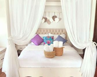 Beyaz Kapi Boutique Hotel - Alacati - Habitación