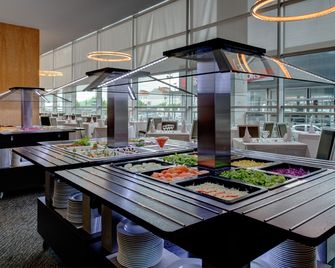 Vip Executive Azores - Ponta Delgada - Buffet