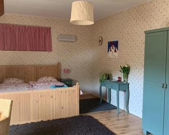 B&B De Kaagse Koe - Roelofarendsveen - Habitación