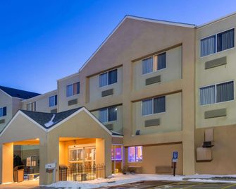 Americinn By Wyndham St. Cloud Mn Shopping Area - St. Cloud - Rakennus