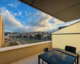 Cevaher Hotel & Suites - Yomra - Balkon