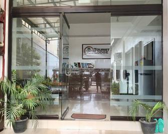 4C's Tourist Lodge - Puerto Princesa - Lobby