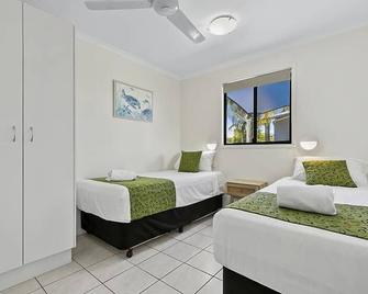 Ingenia Holidays Hervey Bay - Torquay - Bedroom