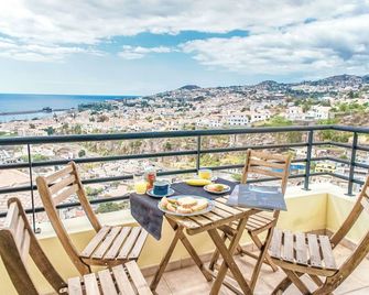 Trendy Apartments - Funchal - Balkón