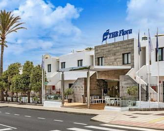 THB Flora - Puerto del Carmen - Building