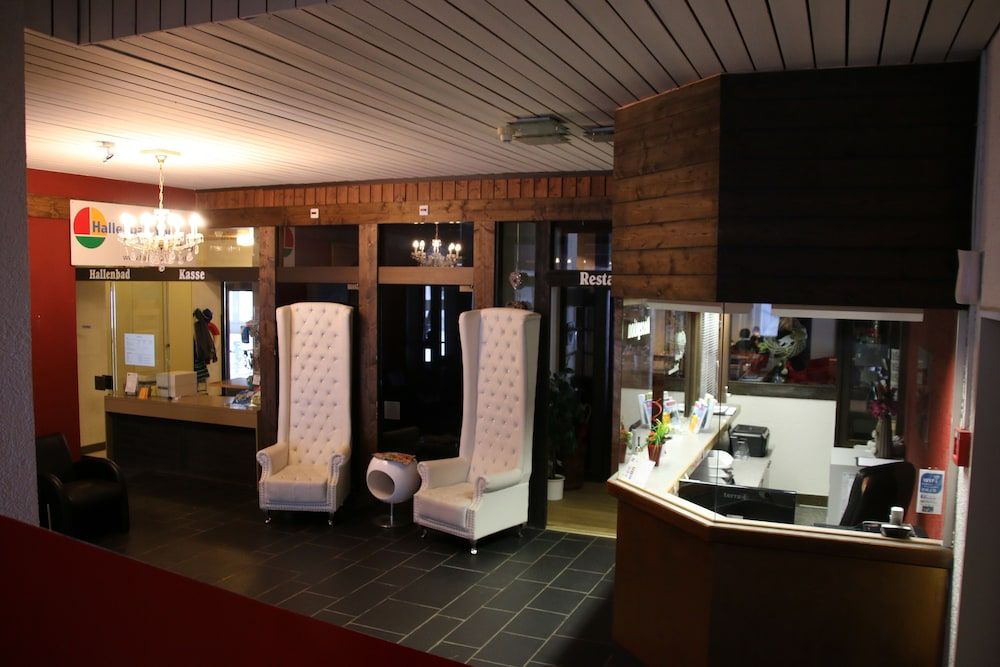 Minster Hotel - Unteriberg - Reception