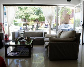 Hostería Robert - Villa Gesell - Sala de estar