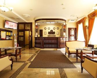 Garni Hotel - Minsk - Recepción