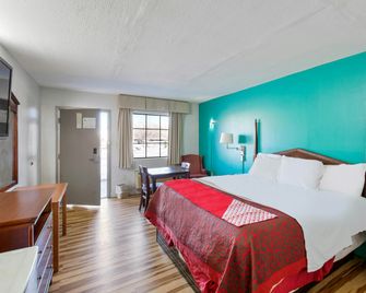 Hotel O Columbia Downtown near I-65 - Columbia - Спальня