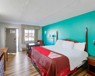 Hotel O Columbia Downtown near I-65 - Columbia - Slaapkamer