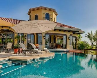 Suenos Pacificos, Featured in International Luxury Homes Magazine - Dominical - Pool