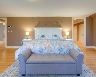 1 Mi to Beach Spacious Retreat in East Sandwich! - East Sandwich