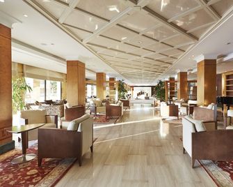 Insotel Fenicia Prestige Suites & Spa - סנטה אוולאריה דס ריו - לובי