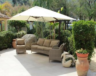 Blu Tropical Resort - Zambrone - Patio