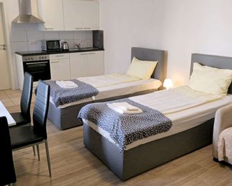 Zentrale City Apartments - Optimal für Kurz- oder Langzeitaufenthalte - Neumünster