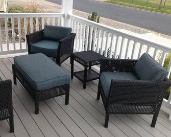 Stone Harbor with large private pool - Stone Harbor - Balcony
